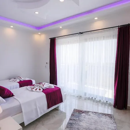 Karaca Villa